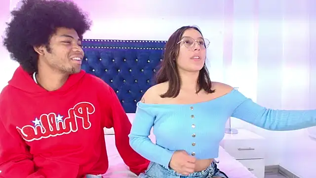 Cristal and luke online show from 04-19-26, 03:39