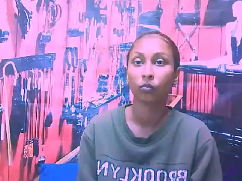 IndianSexyButt online show from 01-10-26, 06:37