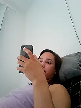 ofjuliaa online show from 03-26-26, 03:17