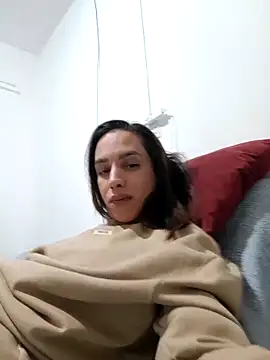 ofjuliaa online show from 06-11-26, 03:15