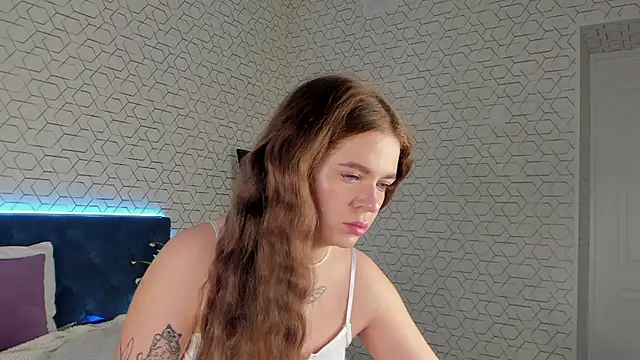 desiree doll online show from 02-21-26, 01:06