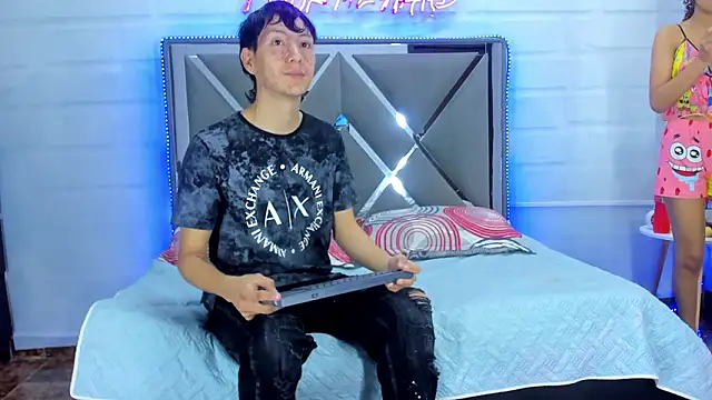 Snapshot of BunnyLove_ chatting on 01-14-26, 12:05 BunnyLove online show from 01-14-26, 12:05