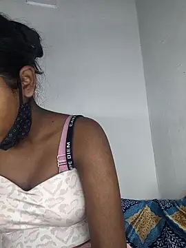 Royal-girl78 online show from 02-20-26, 03:34
