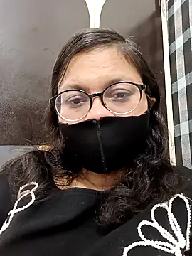 piryasharma005 online show from 03-06-26, 11:28