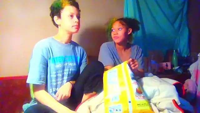 Snapshot of Tamiii420 chatting on 01-10-26, 03:30 Tamiii420 online show from 01-10-26, 03:30