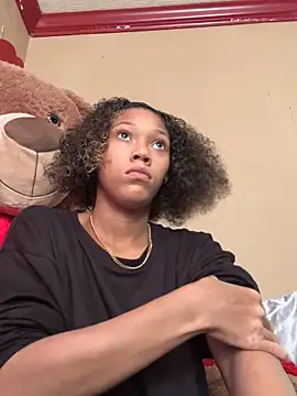 Snapshot of Tamiii420 chatting on 02-15-26, 04:36 Tamiii420 online show from 02-15-26, 04:36