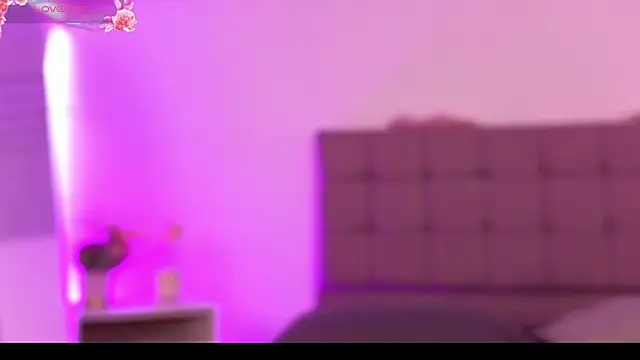 DulceRouss  online show from 01-11-26, 11:48