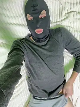 petiteyanel online show from 03-11-26, 06:41