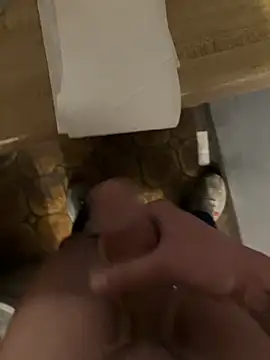 Nutsohard online show from 02-12-26, 07:53