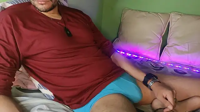 Taylor Blaze94 online show from 03-14-26, 01:23