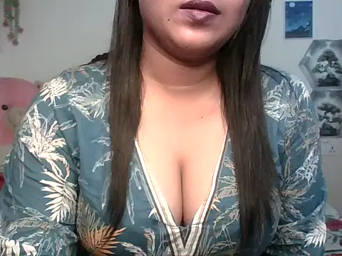 Snapshot of Sima_Roy95 chatting on 04-10-26, 05:17 Sima Roy95 online show from 04-10-26, 05:17
