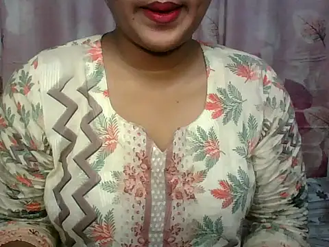 Snapshot of Sima_Roy95 chatting on 04-28-26, 06:13 Sima Roy95 online show from 04-28-26, 06:13