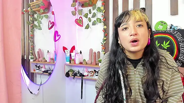 MeowMota  online show from 06-07-26, 04:33