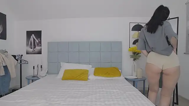 AmayaDominique online show from 01-14-26, 05:18