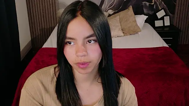 Snapshot of SofiaMante_ chatting on 02-11-26, 09:42 SofiaMante online show from 02-11-26, 09:42