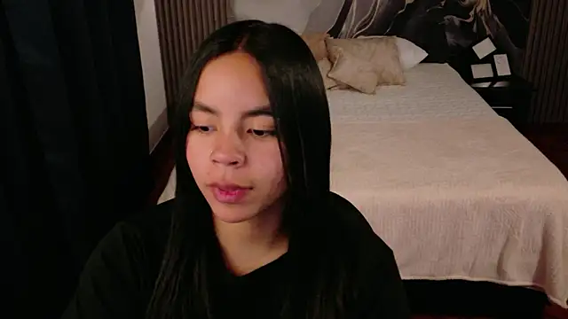 Snapshot of SofiaMante_ chatting on 02-24-26, 09:57 SofiaMante online show from 02-24-26, 09:57