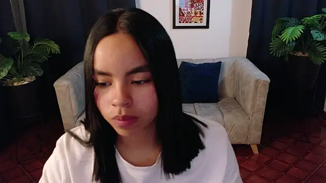 Snapshot of SofiaMante_ chatting on 03-05-26, 10:17 SofiaMante online show from 03-05-26, 10:17