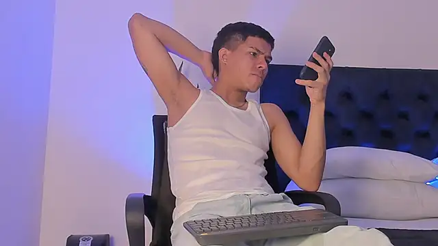 Marcus Moreno online show from 03-13-26, 07:31