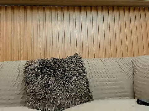 Riley Reid Milf online show from 03-13-26, 12:56