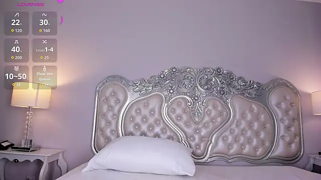 KatheOlson online show from 04-11-26, 08:13