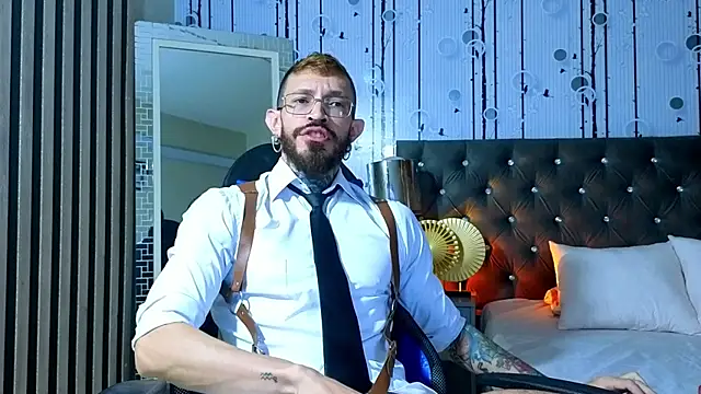 Snapshot of Simon_Rz chatting on 06-11-26, 12:03 Simon Rz online show from 06-11-26, 12:03