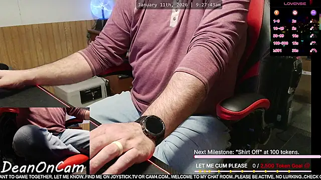 Snapshot of DeanonCam chatting on 01-11-26, 03:28 DeanonCam online show from 01-11-26, 03:28