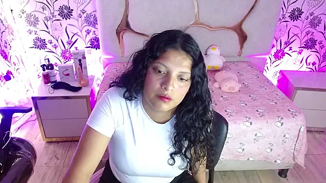 TATTI TAY online show from 02-18-26, 07:32