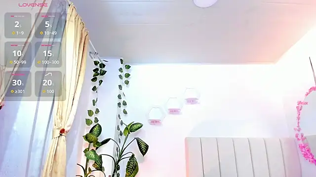 emily7  online show from 02-16-26, 06:26