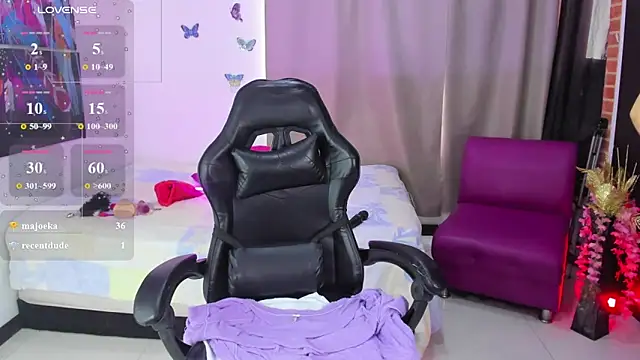 lune rose online show from 03-08-26, 05:28