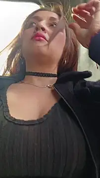 Alejandra N online show from 05-30-26, 01:52