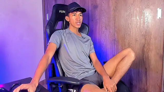 neitan miller  online show from 04-06-26, 01:12