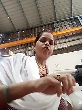 Hasmi hot09 online show from 04-06-26, 07:42