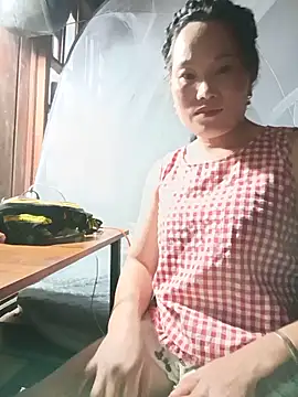 Snapshot of yu--yo chatting on 05-19-26, 01:56 yu--yo online show from 05-19-26, 01:56