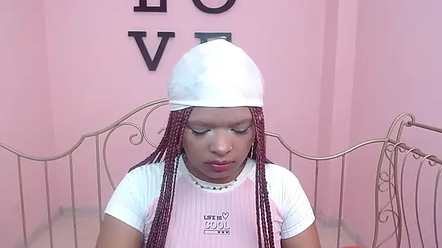 Snapshot of Choloeadams_xxx chatting on 02-12-26, 01:55 Choloeadams xxx online show from 02-12-26, 01:55