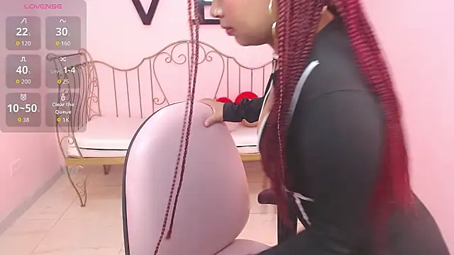 Snapshot of Choloeadams_xxx chatting on 02-20-26, 10:43 Choloeadams xxx online show from 02-20-26, 10:43