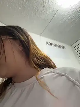AliciaWhite nt online show from 06-09-26, 12:44