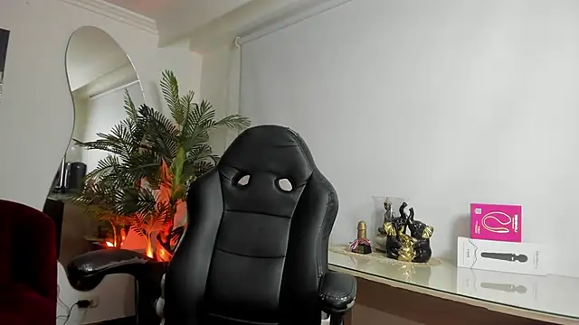 VictoriaPaker online show from 01-18-26, 11:58