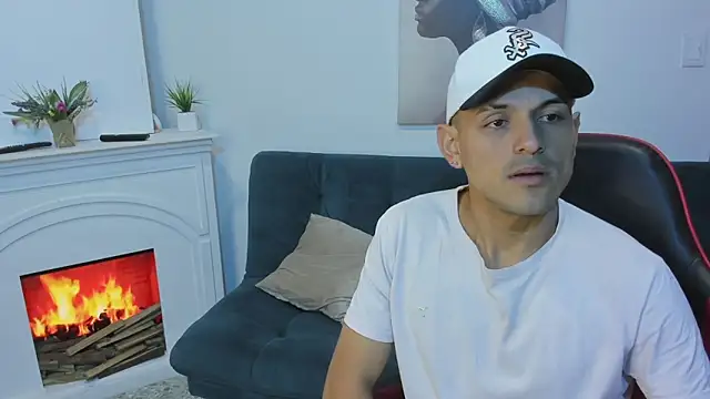 Snapshot of JACOB_RACHELL chatting on 03-10-26, 11:26 JACOB RACHELL online show from 03-10-26, 11:26