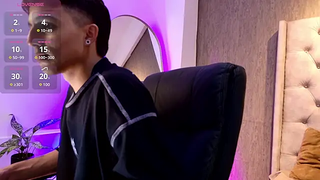 LeoHard   online show from 04-10-26, 04:06