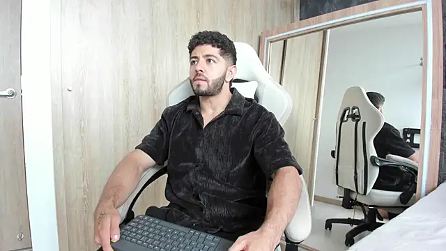 Thiago moretti online show from 07-20-26, 10:23