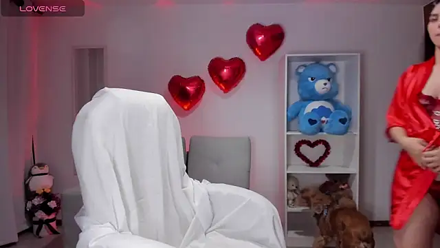 Snapshot of _wtdreamgirl chatting on 02-15-26, 12:18 wtdreamgirl online show from 02-15-26, 12:18