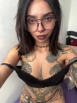 Snapshot of Electra_Darkk chatting on 02-04-26, 08:14 Electra Darkk online show from 02-04-26, 08:14