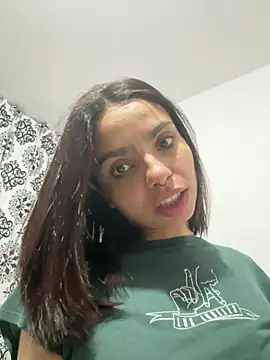 Snapshot of Electra_Darkk chatting on 02-20-26, 08:27 Electra Darkk online show from 02-20-26, 08:27