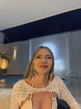 EmmaJhoons online show from 04-26-26, 03:26