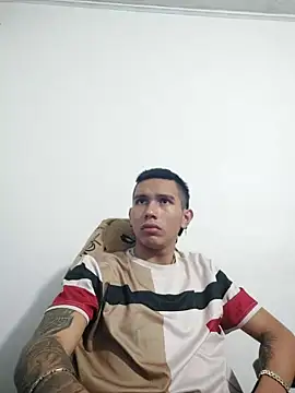 Snapshot of Scook_Gray_ chatting on 03-03-26, 01:01 Scook Gray online show from 03-03-26, 01:01