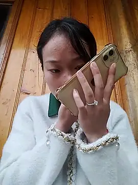 Snapshot of Hina2xx chatting on 02-28-26, 03:29 Hina2xx online show from 02-28-26, 03:29