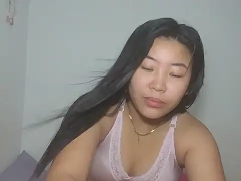 Zyeiii online show from 02-14-26, 07:38