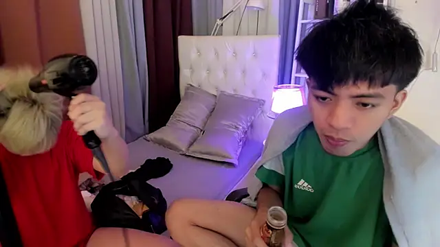 davincihugecock online show from 04-23-26, 05:59