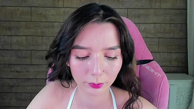 VanessaVienne online show from 03-16-26, 04:11