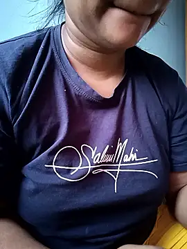 Desi Nil pori online show from 01-14-26, 04:51